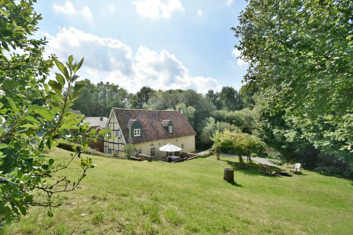 New! Unieke Vakantiewoning In Bosrijke Omgeving トンヘレン エクステリア 写真