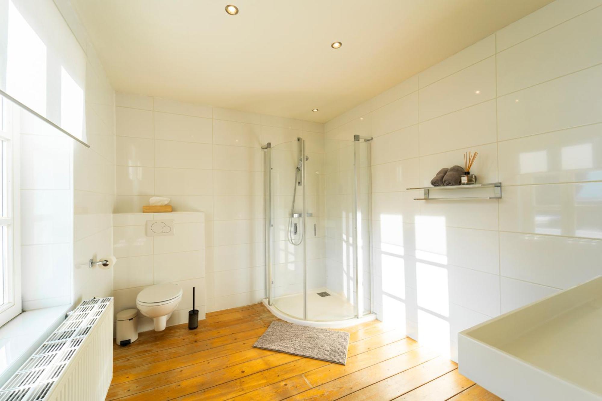 New! Unieke Vakantiewoning In Bosrijke Omgeving トンヘレン エクステリア 写真